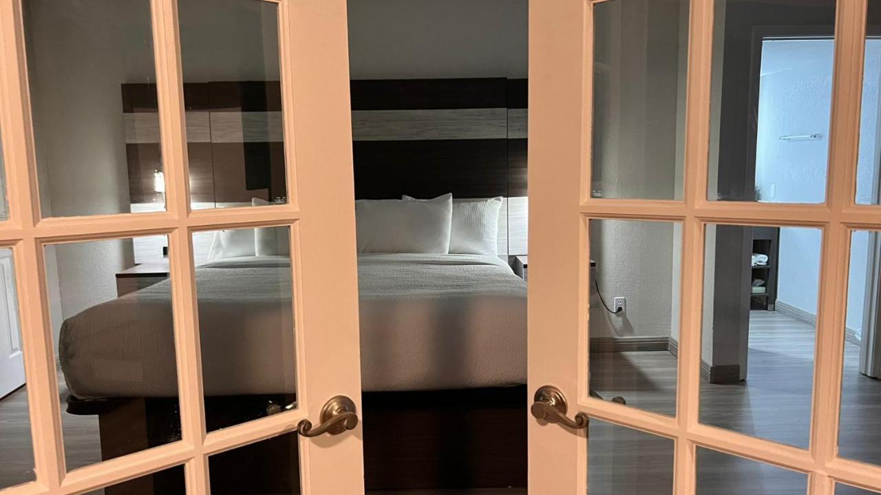 La Quinta Inn Lexington-Horse Park Esterno foto