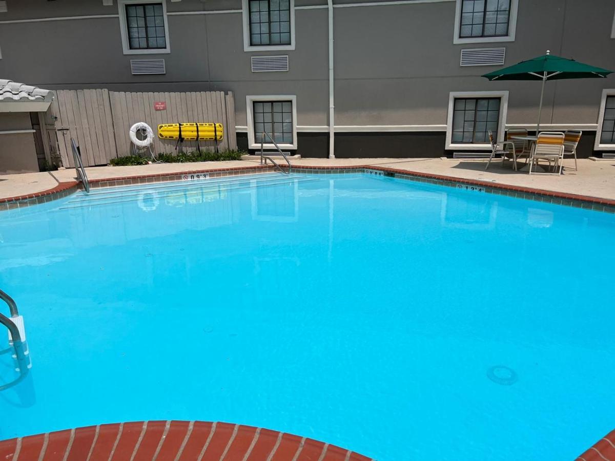 La Quinta Inn Lexington-Horse Park Esterno foto