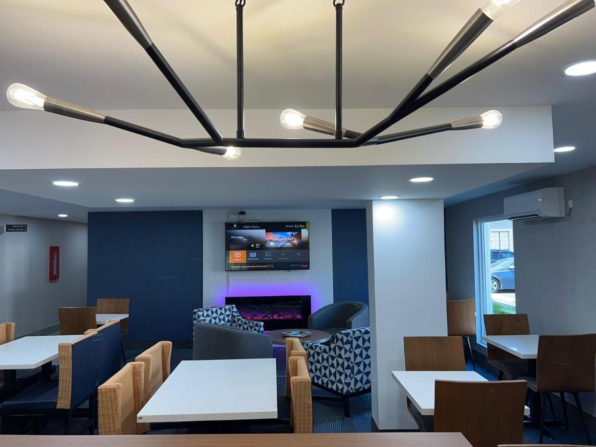La Quinta Inn Lexington-Horse Park Esterno foto