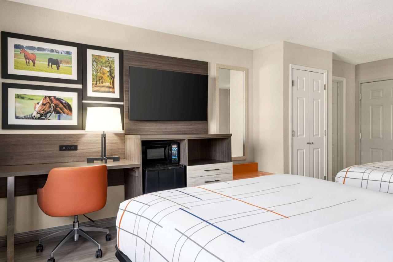 La Quinta Inn Lexington-Horse Park Esterno foto