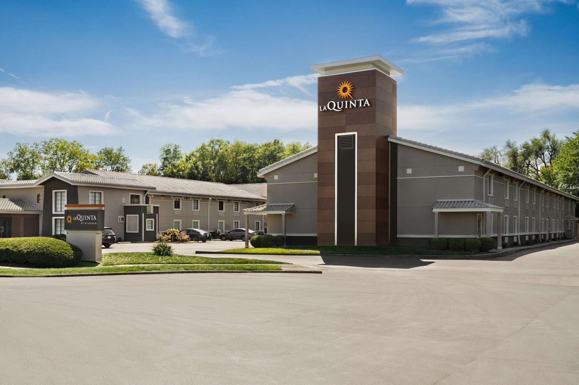 La Quinta Inn Lexington-Horse Park Esterno foto